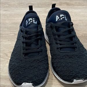 APL Techloom Phantom Sneaker